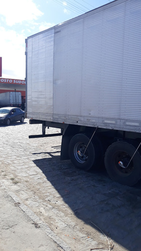 Carreta 30 Pallet 104 Metros Cúbicos Dois Eixos Assoalho Fer