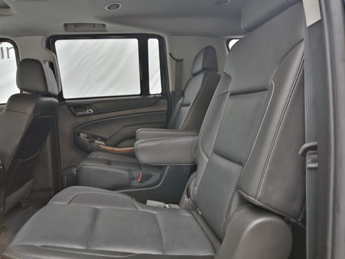 Imagen 14 de 15 de Chevrolet Suburban 2018 5.3 V8 Premier Piel 2 Cristales Blin