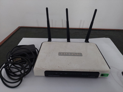 Router Tp-link, Ultimate Wireless N Gigabit Router, Usado 
