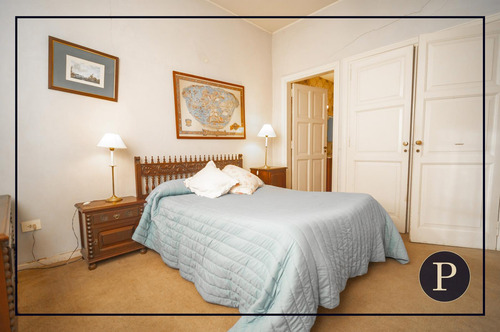 Chalet De Estilo De Barrio Stella Maris