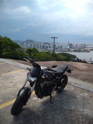 Yamaha Mt-09