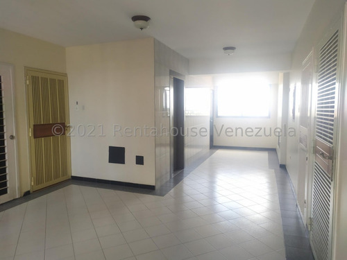Imagen 3 de 30 de $ Apartamento En Venta En Parroquia Santa Rosa Barquisimeto Lara ++ # 23-23032_ Marydoll Mogollón- Renta House- 0424-226-45-39 (mm)