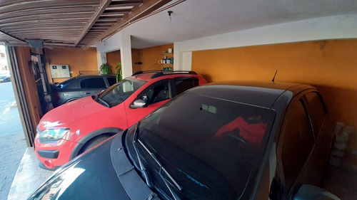 Vende-se Casa Com 4 Dormitórios E 3 Banheiros