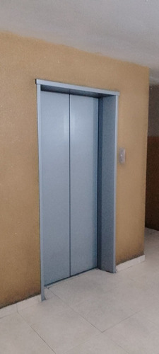 Imagen 5 de 17 de En Venta Amplio Apartamento Residencias Don Luis Ah