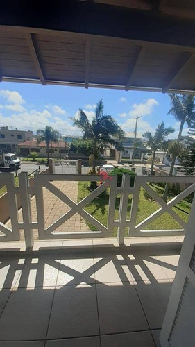Sobrado À Venda, 220 M² Por R$ 1.400.000,00 - Centro - Torres/rs - So0185
