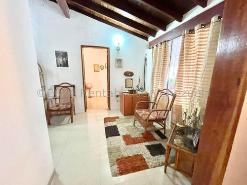 Kl Vende Espectacular Casa Concepto Abierto Moderna En Cabudare #24-26224