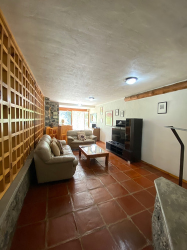 Imagen 25 de 30 de Casa Estilo Mexicano Contemporáneo En Jardines En La Montaña