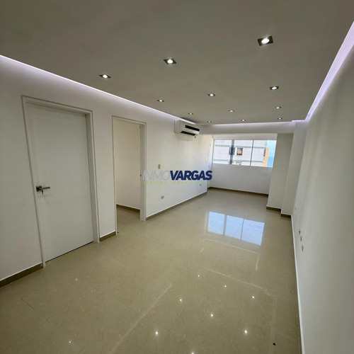 Apartamento En Venta - Catia La Mar