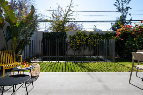 Moderno Duplex. Jardín Privado. Piscina. 2 Est. Conectividad