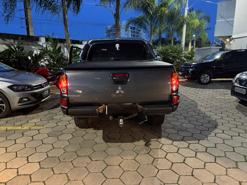 Mitsubishi L200 3.2 Triton Hpe Cab. Dupla 4x4 Aut. 4p