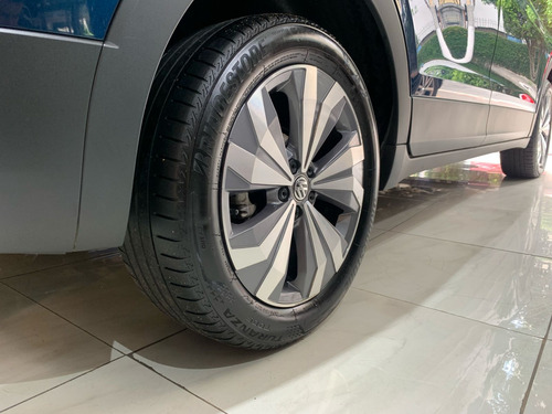 Volkswagen T-Cross 1.4 250 TSI TOTAL FLEX HIGHLINE AUTOMÁTICO