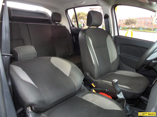 Imagen 19 de 25 de Renault Sandero Tripadvisor