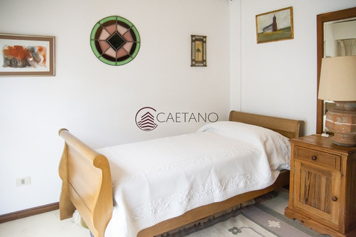 Departamento En Venta, 3 Dormitorios Con Linda Vista Al Mar.-ref:2510