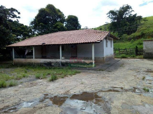 Imagem 2 de 8 de Sítio Com 3 Dormitórios À Venda, 270000 M² Por R$ 800.000,00 - Centro - Cruzeiro/sp - Si0089