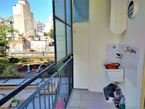 Venta Departamento 3 Ambientes Con Balcon Almagro