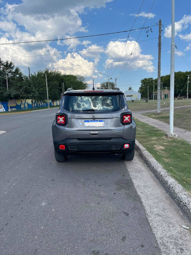 Imagen 6 de 14 de Jeep Renegade 2019 1.8 Sport