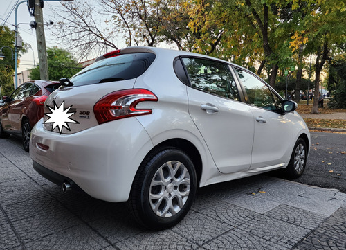 Peugeot 208 1.6 Allure