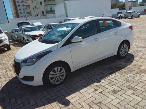 Imagem 4 de 9 de Hyundai Hb20s 1.6 Comfort Plus 16v Flex 4p Automático