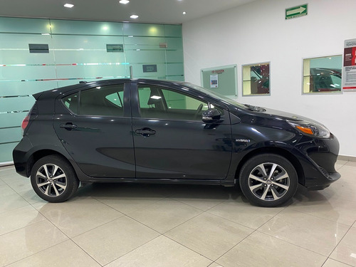 Toyota Prius C