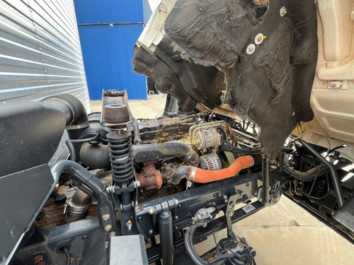 Iveco Tector 11-190 Caminhão 3/4 Com Baú Unico Dono