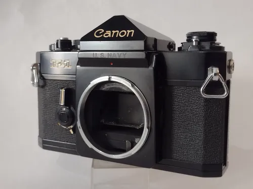 Canon F-1 Militar - Mais Duas Lentes - Não Envio!! | MercadoLivre