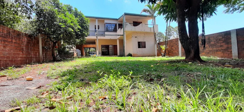 Imagen 21 de 27 de Imponente Casa En Venta En Barrio Altos De Bella Vista