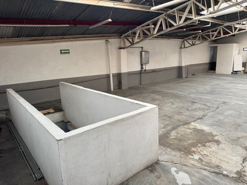 Renta Bodega En Tlahuac En Un 2do Nivel