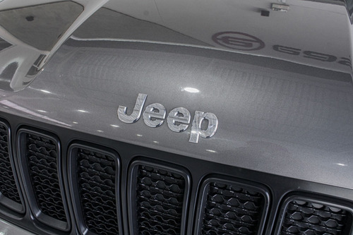 Jeep Renegade Sport 1.8 4x2 Flex 16V Aut.