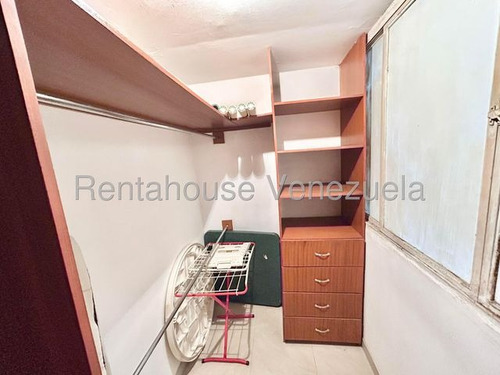 Ana Karina Molleja Vende Hermoso Apartamento En Club Hipico Las Trinitarias Barquisimeto, Lara /akm