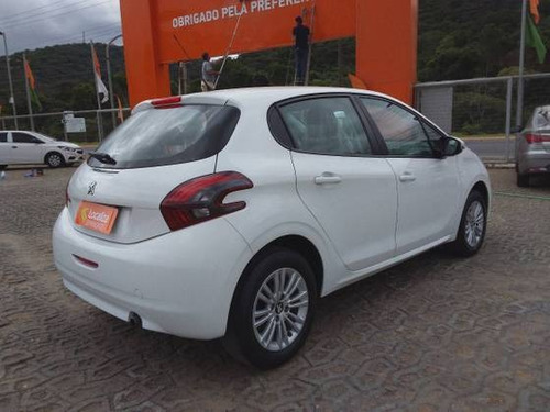 Imagem 7 de 9 de Peugeot 208 1.2 Active 12v Flex 4p Manual