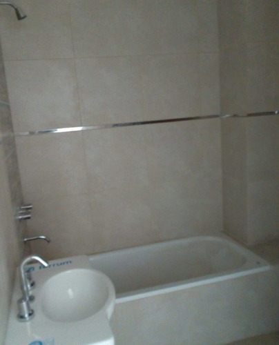 Imagen 8 de 14 de Departamento En Venta En Avellaneda Este