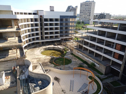 Imagen 5 de 15 de Venta Complejo Hotelero En Obra Gris Tiene Casino Activo, En La Isla De Margarita. Inf. Ma.fda. Varela 0424-1045413