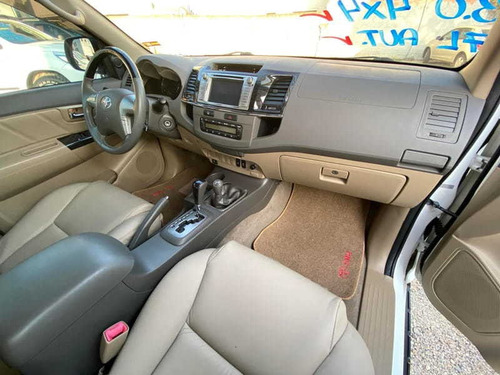 Imagem 10 de 14 de Toyota Hilux Sw4 Srv-at 4x4 3.0tb-ic 16v
