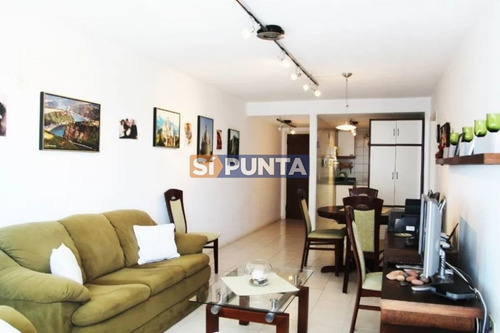 Imagen 2 de 8 de Apartamento En Venta - Brava
