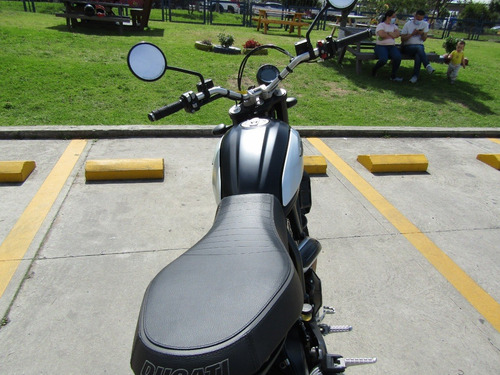 Imagen 11 de 12 de Ducati Scrambler 800 Dark