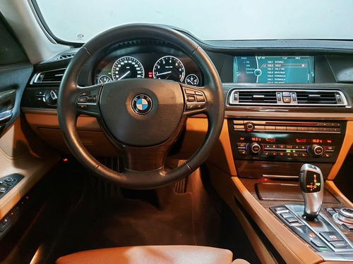Imagen 7 de 15 de Bmw 750li Security 2012