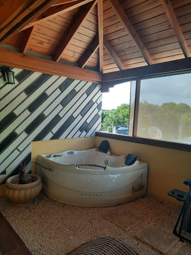 Vendo Casa De 2 Niveles En La Jacobo Majluta