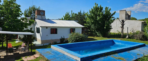 Venta Casa 3 Dormitorios / Agua De Oro