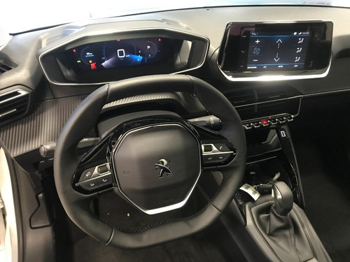 Imagen 13 de 15 de Peugeot 208 1.6 Allure Tiptronic