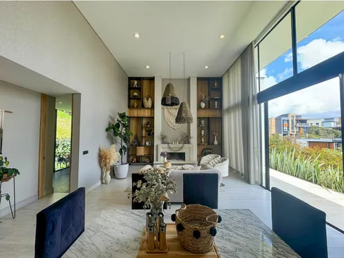 Casa Exclusiva En Arriendo En Condominio Via Don Diego-la Ceja