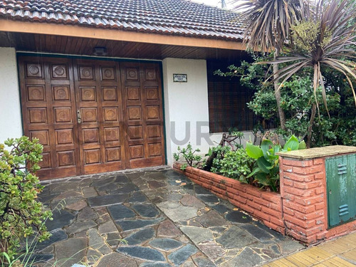 Imagen 5 de 30 de Venta Casa De Tres Dormitorios - Martinez - San Isidro