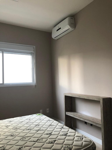 Imagem 5 de 11 de Apartamento Alphaville 48m², 1 Dormt, 1 Banheiro, 1 Vaga De Garagem Mobiliado - Agende Sua Visita!!!