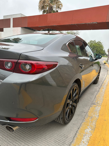 Mazda Mazda 3 2.5T Signature Sedan At