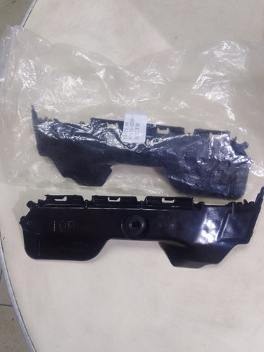 Soporte Parachoque Trasero Yaris 2006 A 2008