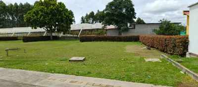Lote y casalote en venta