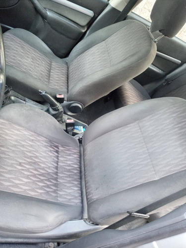 Ford Focus 1.6 L 8v