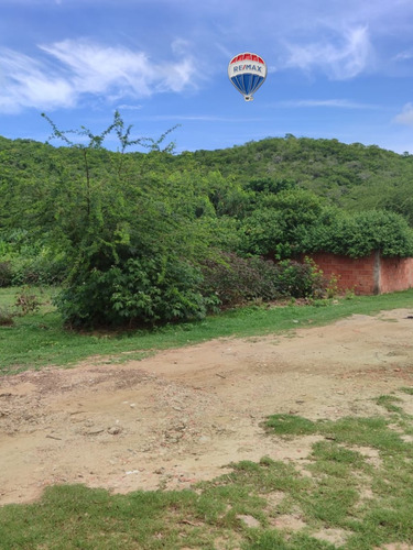 Re/max 2mil Vende, Terreno, Sector Guatamare, Arismendi, Isla De Margarita.