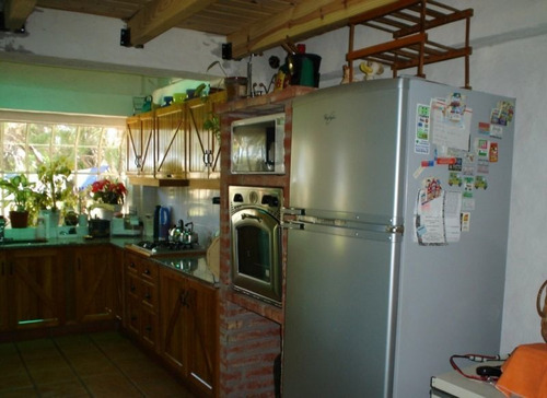 Imagen 7 de 11 de Casa En Venta En Rawson