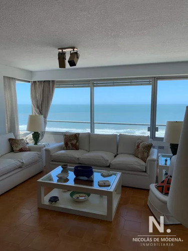 Vende Apartamento De 3 Dormitorios En Tiburon , Punta Del Este 