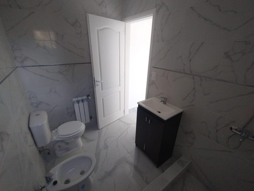 Departamento En Venta - 1 Dormitorio 1 Baño - Cochera - 52mts2 - Tandil